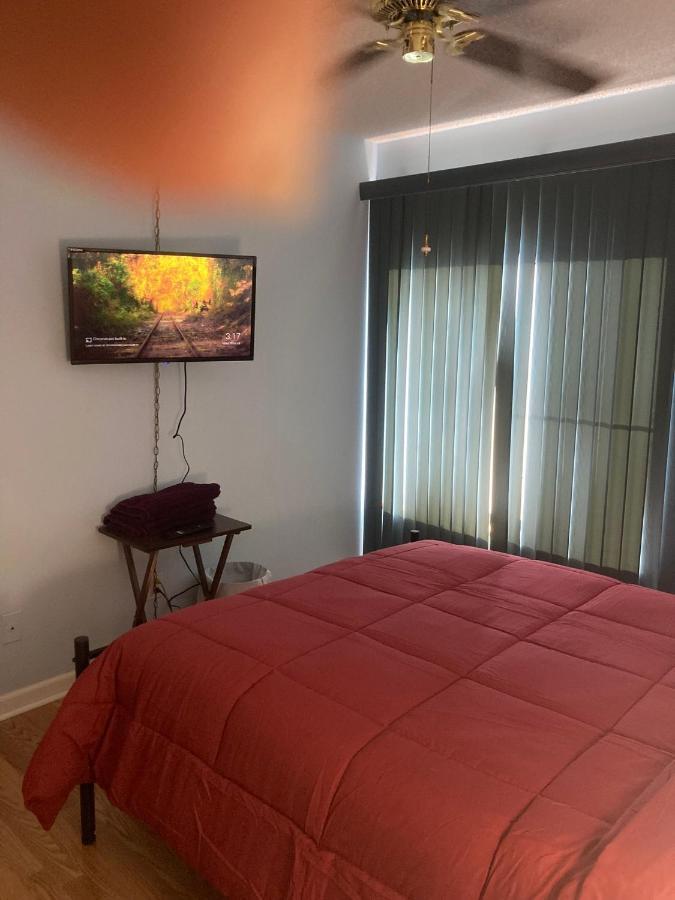 Irises House - Private Room In Home 키시미 외부 사진