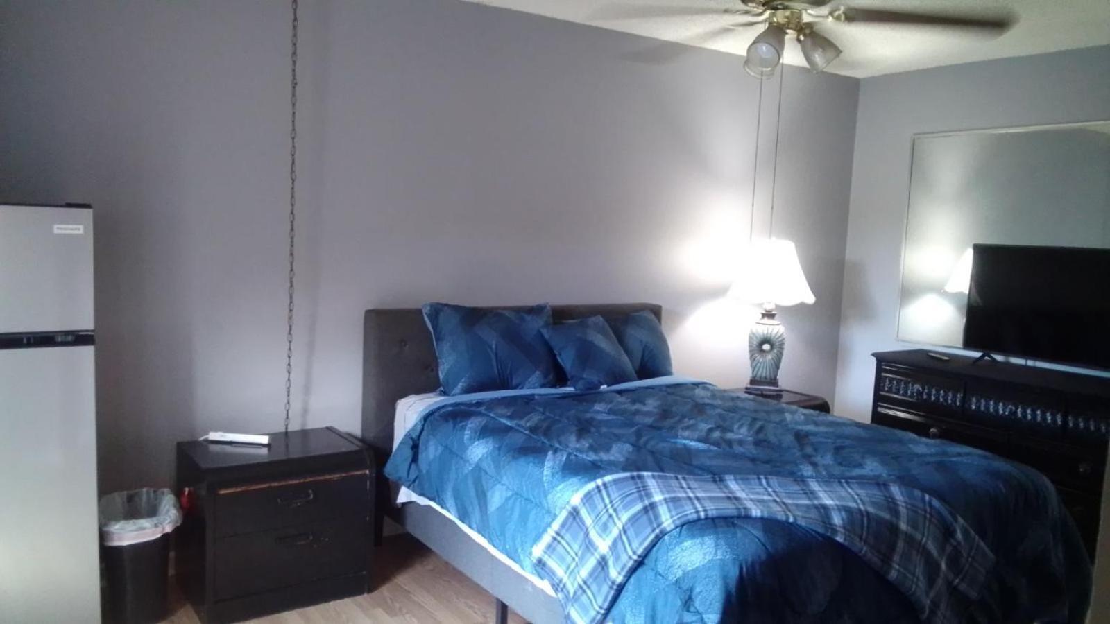 Irises House - Private Room In Home 키시미 외부 사진
