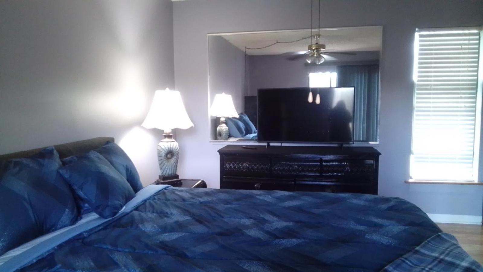 Irises House - Private Room In Home 키시미 외부 사진